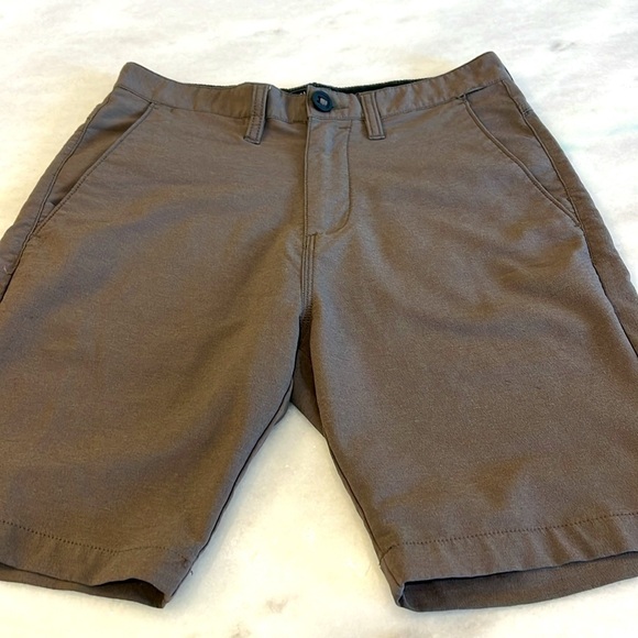 Two Pairs of Boy's Size Large Shorts Surf Billabong Quicksilver - Picture 6 of 8